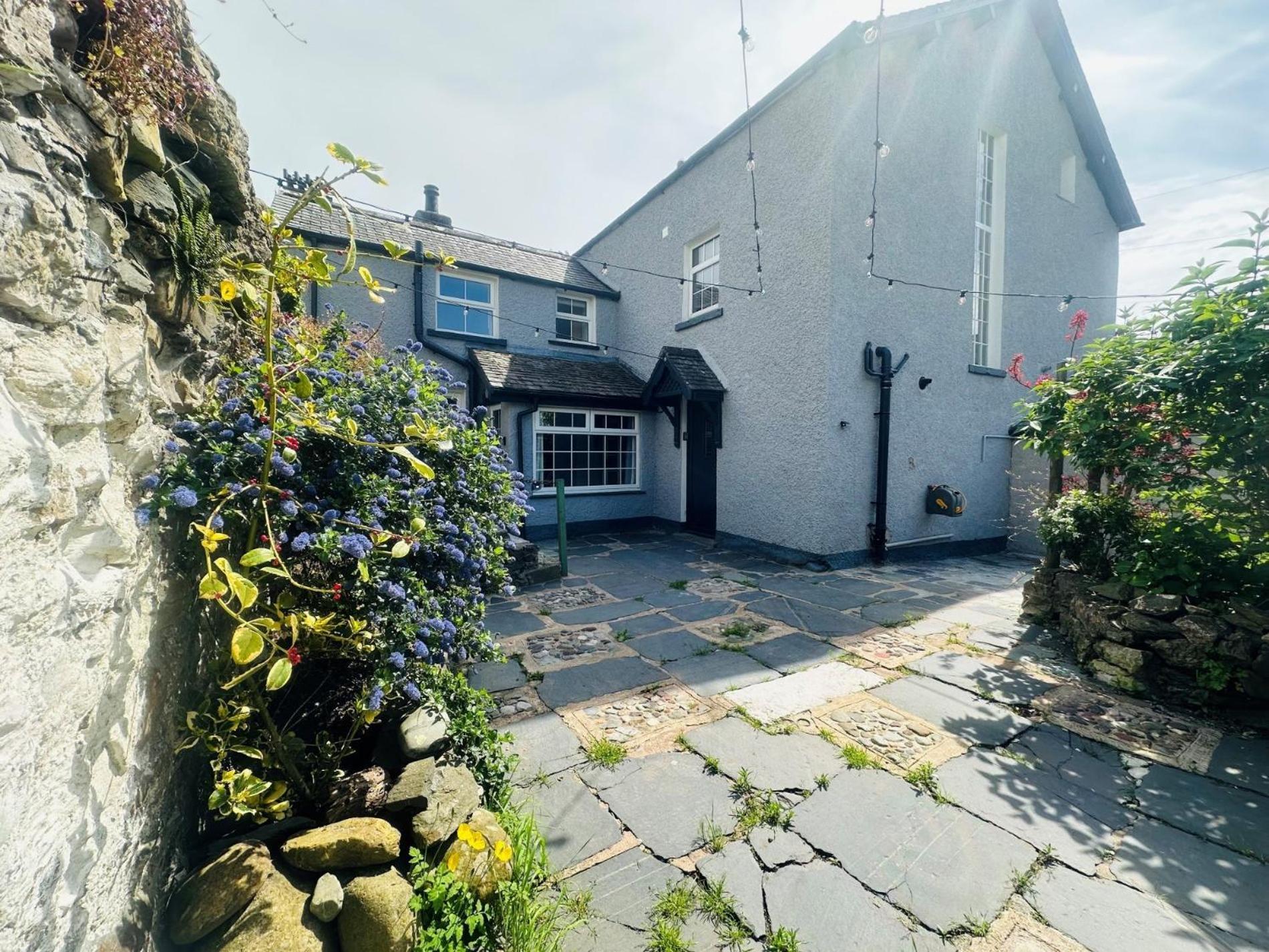 4 Bed In Cartmel 94313 Cark Exterior photo
